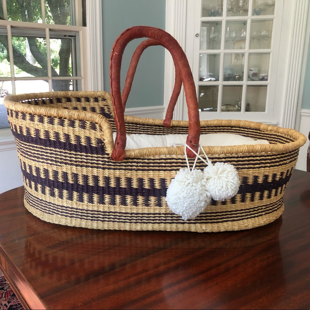 Plum & Sparrow moses basket.